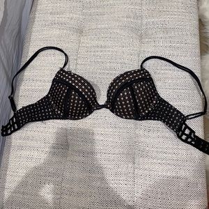 Victoria’s Secret Bra